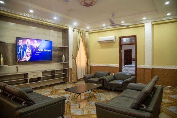 Macoba Luxury Apartments Kumasi Buitenkant foto